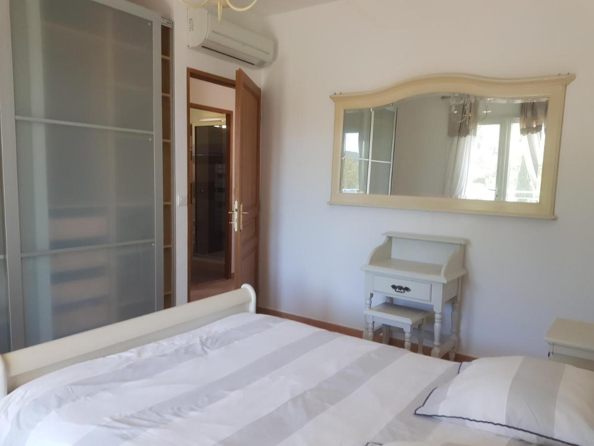 Maison Mimosa Salernes Εξωτερικό φωτογραφία