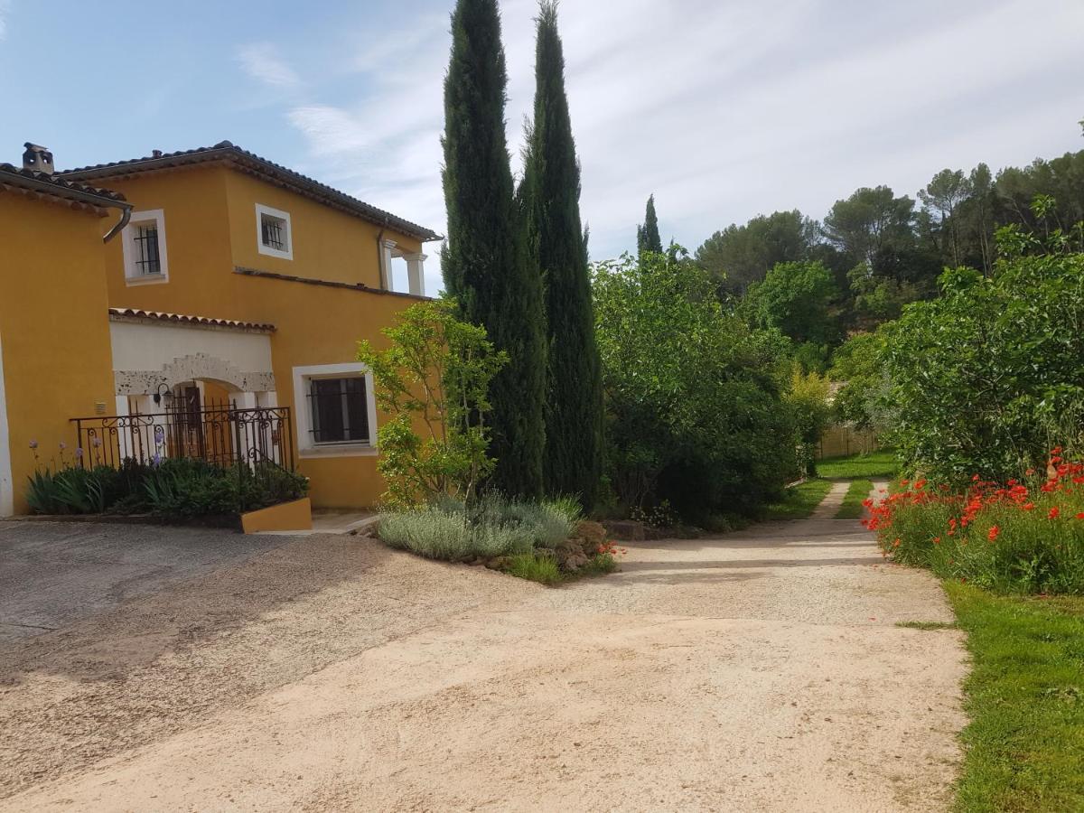 Maison Mimosa Salernes Εξωτερικό φωτογραφία