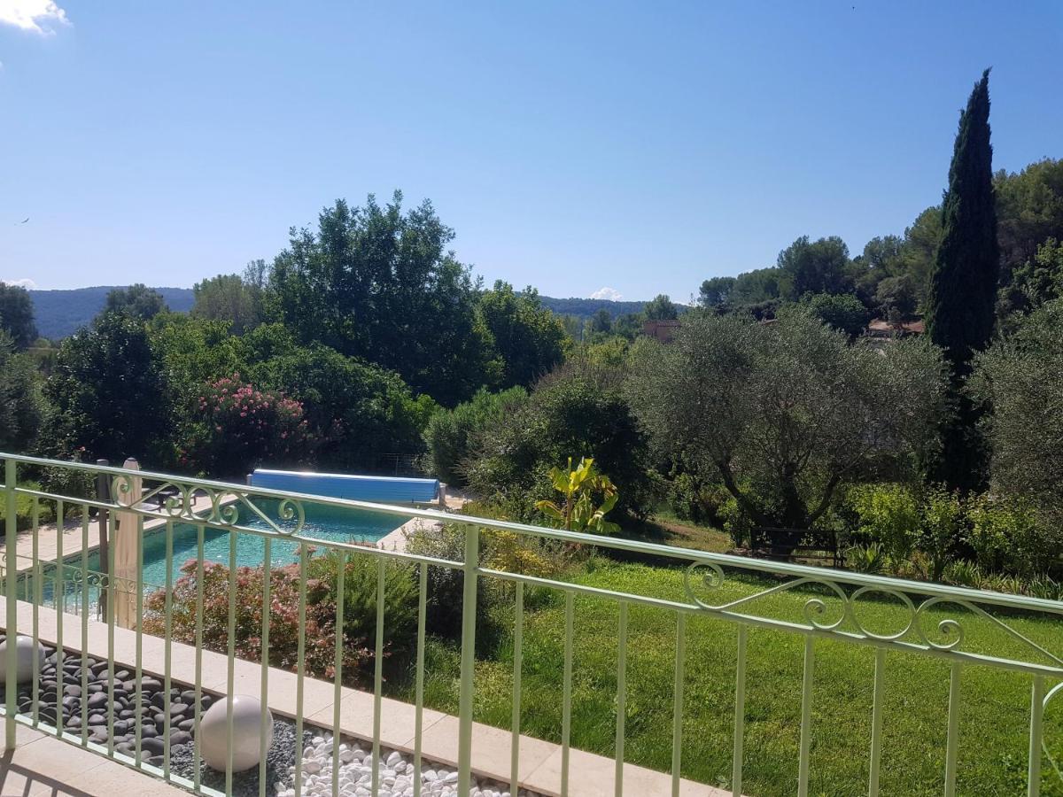 Maison Mimosa Salernes Εξωτερικό φωτογραφία