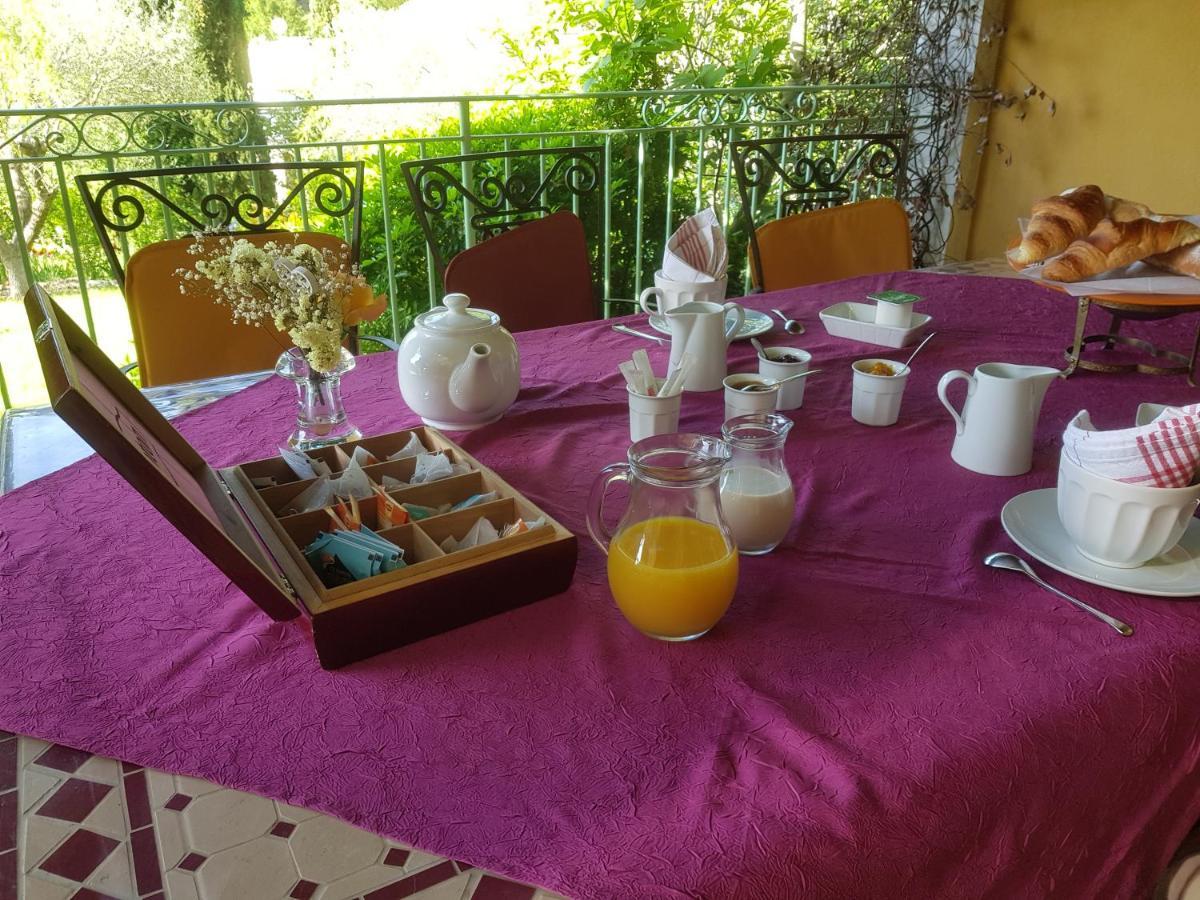 Maison Mimosa Salernes Εξωτερικό φωτογραφία